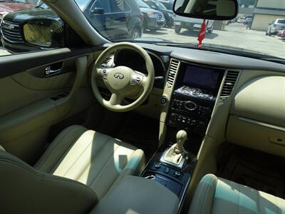 2012 INFINITI FX35  3.5L V6 AWD - Photo 13 - Cincinnati, OH 45255