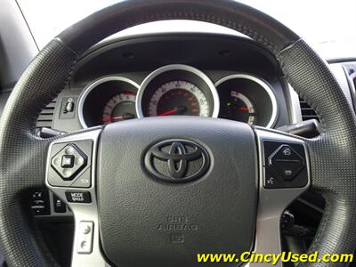 2015 Toyota Tacoma TRD V6   - Photo 20 - Cincinnati, OH 45255