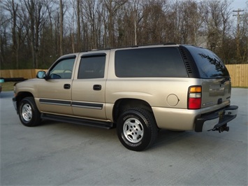 2005 Chevrolet Suburban 1500 LT   - Photo 4 - Cincinnati, OH 45255