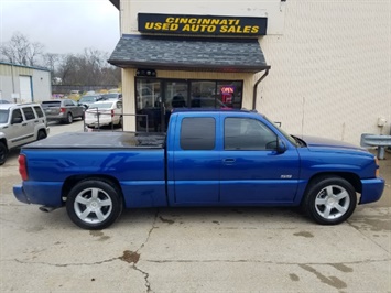 2004 Chevrolet Silverado 1500 SS   - Photo 3 - Cincinnati, OH 45255