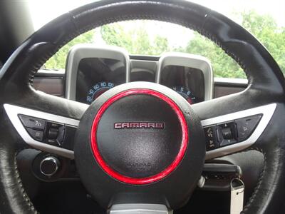 2010 Chevrolet Camaro SS   - Photo 10 - Cincinnati, OH 45255