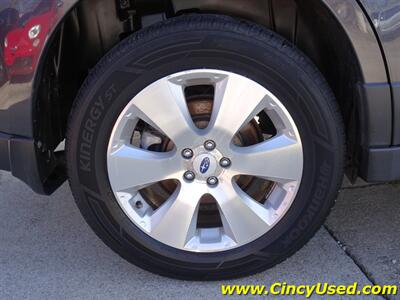 2012 Subaru Outback 3.6R Limited   - Photo 35 - Cincinnati, OH 45255