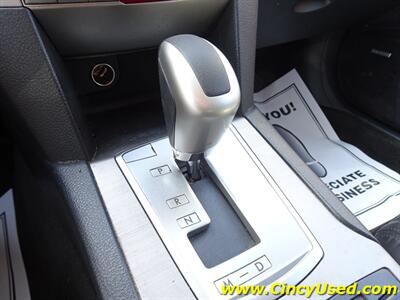 2012 Subaru Outback 3.6R Limited   - Photo 20 - Cincinnati, OH 45255