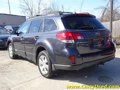 2012 Subaru Outback 3.6R Limited   - Photo 9 - Cincinnati, OH 45255