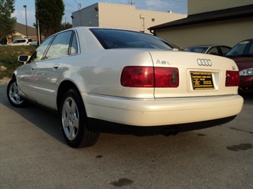 2001 Audi A8 L   - Photo 11 - Cincinnati, OH 45255