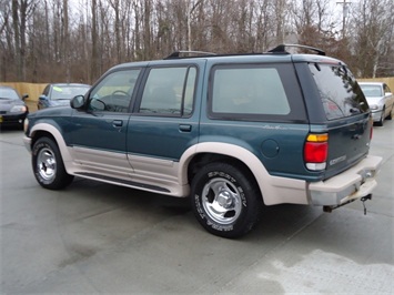 1995 FORD EXPLORER   - Photo 4 - Cincinnati, OH 45255