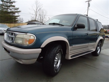 1995 FORD EXPLORER   - Photo 11 - Cincinnati, OH 45255