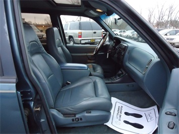 1995 FORD EXPLORER   - Photo 8 - Cincinnati, OH 45255