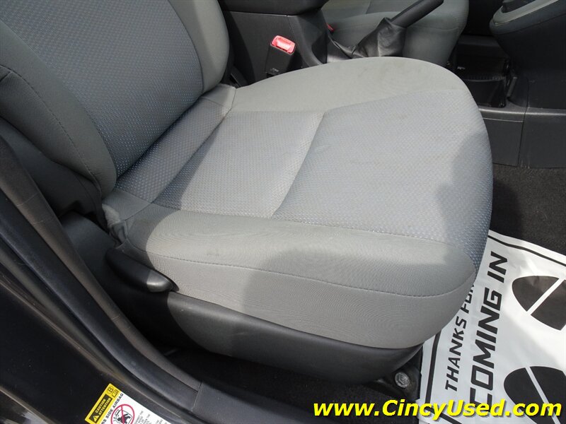 2010 Toyota Matrix S - Photo 30 - Cincinnati, OH 45255