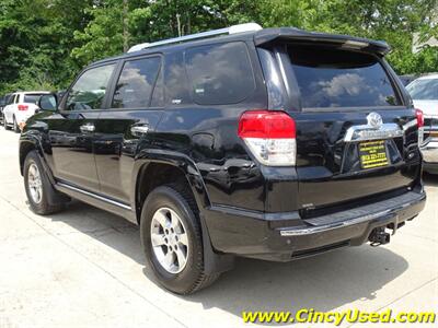 2013 Toyota 4Runner SR5   - Photo 8 - Cincinnati, OH 45255