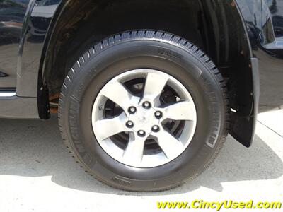 2013 Toyota 4Runner SR5   - Photo 36 - Cincinnati, OH 45255