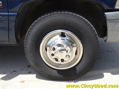 2001 Dodge Ram 3500 SLT Plus   - Photo 30 - Cincinnati, OH 45255