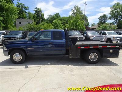 2001 Dodge Ram 3500 SLT Plus   - Photo 6 - Cincinnati, OH 45255