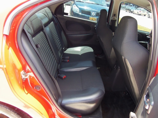 2005 Dodge Neon SRT-4 - Photo 9 - Cincinnati, OH 45255