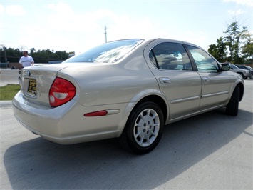 2000 Nissan Maxima GLE   - Photo 13 - Cincinnati, OH 45255