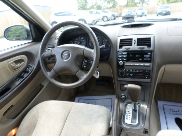 2000 Nissan Maxima GLE for sale in Cincinnati, OH