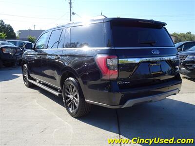 2021 Ford Expedition MAX Limited   - Photo 9 - Cincinnati, OH 45255