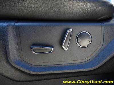 2021 Ford Expedition MAX Limited   - Photo 26 - Cincinnati, OH 45255