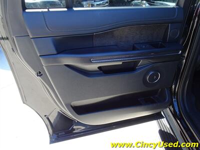 2021 Ford Expedition MAX Limited   - Photo 28 - Cincinnati, OH 45255