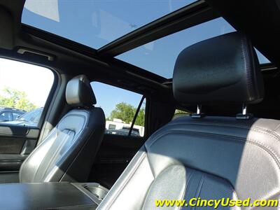 2021 Ford Expedition MAX Limited   - Photo 10 - Cincinnati, OH 45255