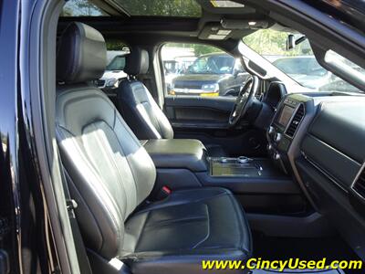 2021 Ford Expedition MAX Limited   - Photo 16 - Cincinnati, OH 45255