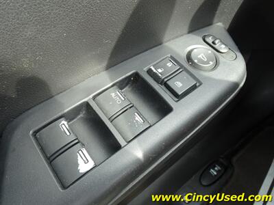 2013 Honda Civic Si w/Navi   - Photo 21 - Cincinnati, OH 45255