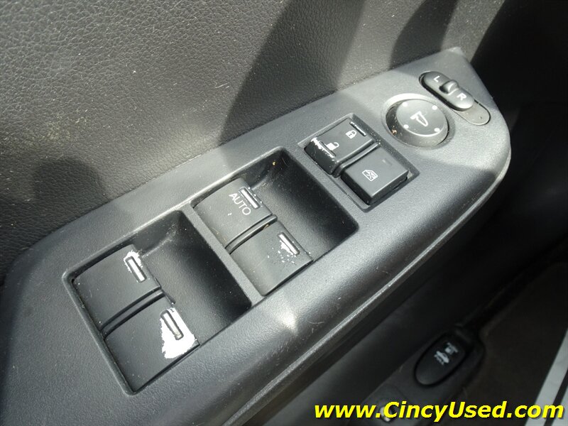 2013 Honda Civic Si w/Navi - Photo 21 - Cincinnati, OH 45255