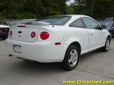 2006 Chevrolet Cobalt LS   - Photo 8 - Cincinnati, OH 45255