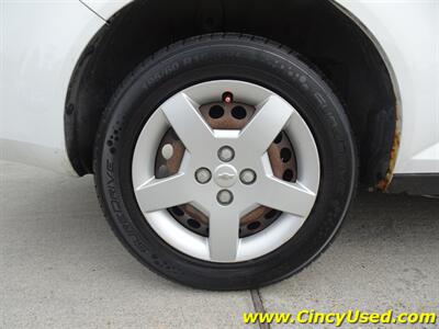 2006 Chevrolet Cobalt LS   - Photo 28 - Cincinnati, OH 45255