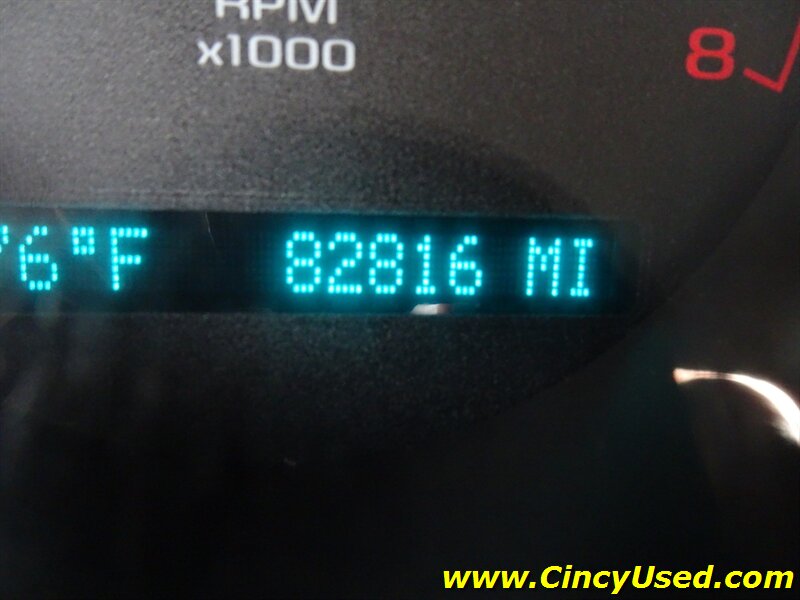 2006 Chevrolet Cobalt LS - Photo 20 - Cincinnati, OH 45255