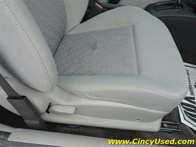2006 Chevrolet Cobalt LS   - Photo 24 - Cincinnati, OH 45255