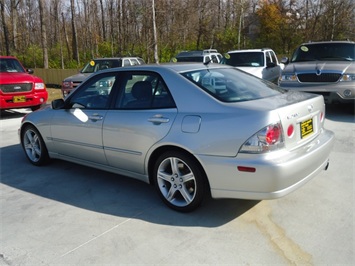 2001 Lexus IS 300   - Photo 4 - Cincinnati, OH 45255