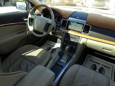 2010 Lincoln MKZ   - Photo 9 - Cincinnati, OH 45255