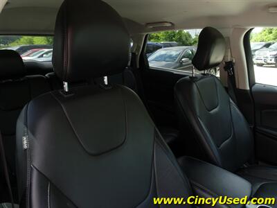 2017 Ford Edge Titanium   - Photo 17 - Cincinnati, OH 45255