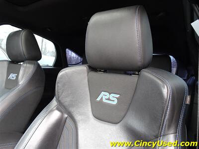 2016 Ford Focus RS   - Photo 13 - Cincinnati, OH 45255