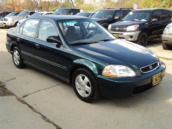 1997 Honda Civic LX   - Photo 1 - Cincinnati, OH 45255