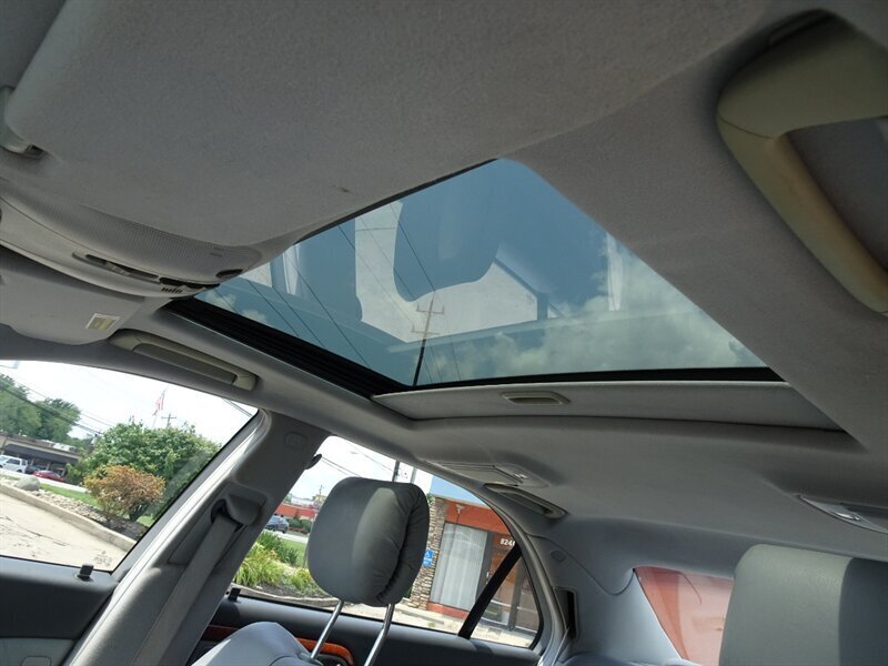 2002 Mercedes-Benz S 430  V8 RWD - Photo 42 - Cincinnati, OH 45255