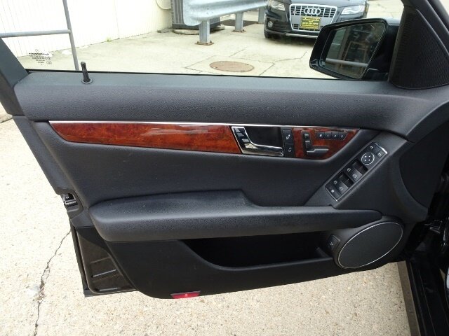 2010 Mercedes-Benz C 300 Luxury 4MATIC - Photo 100 - Cincinnati, OH 45255