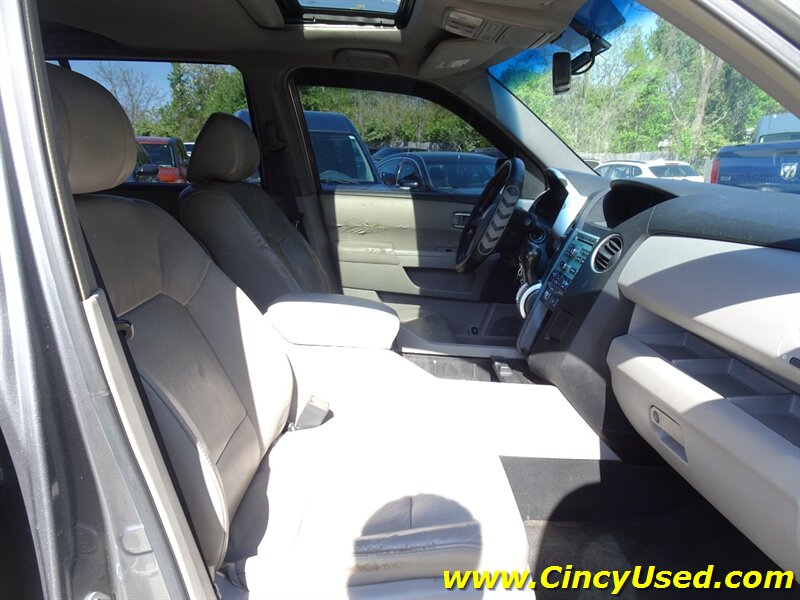 2009 Honda Pilot EX-L - Photo 16 - Cincinnati, OH 45255