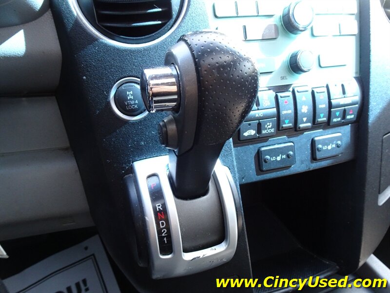 2009 Honda Pilot EX-L - Photo 17 - Cincinnati, OH 45255