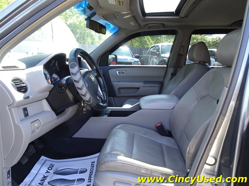 2009 Honda Pilot EX-L - Photo 10 - Cincinnati, OH 45255