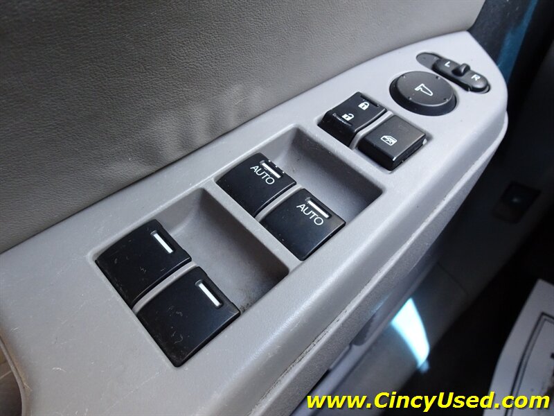 2009 Honda Pilot EX-L - Photo 21 - Cincinnati, OH 45255
