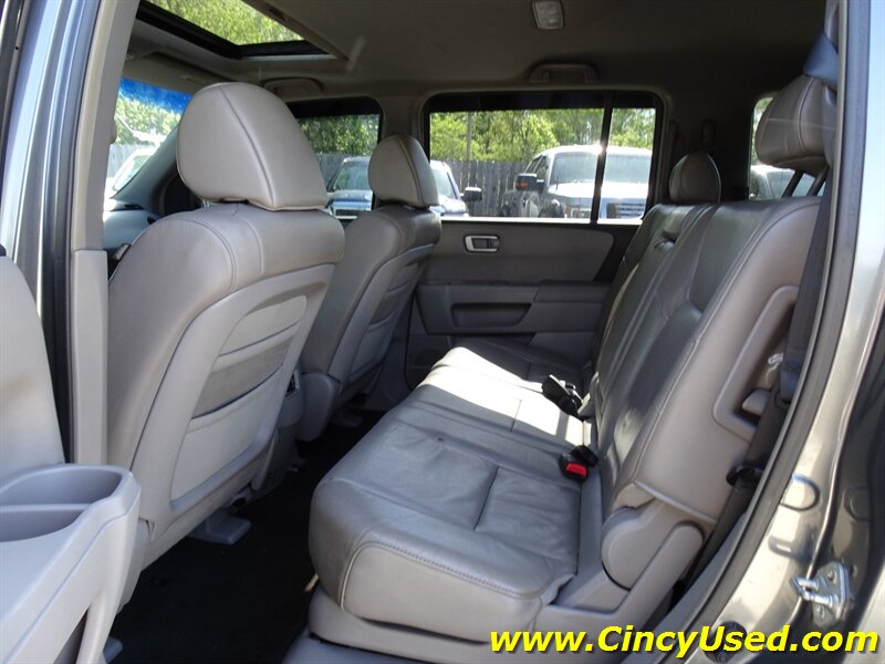 2009 Honda Pilot EX-L - Photo 13 - Cincinnati, OH 45255