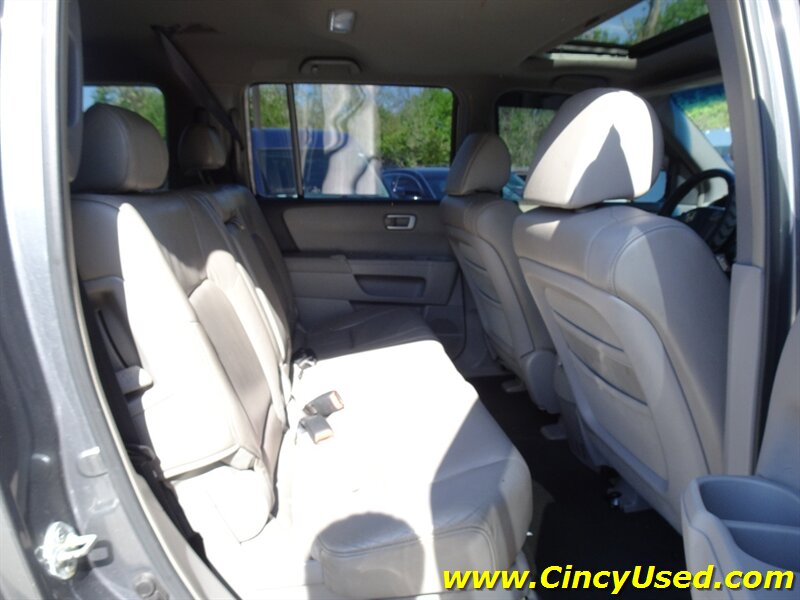2009 Honda Pilot EX-L - Photo 14 - Cincinnati, OH 45255