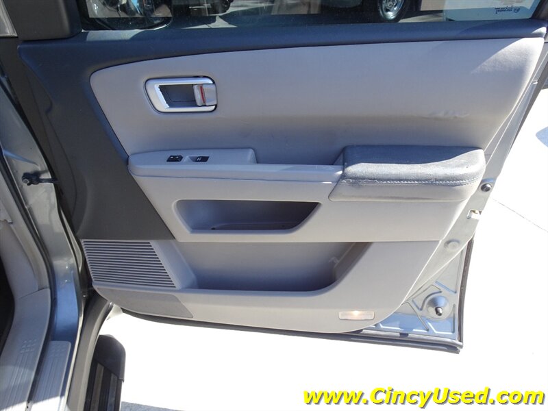 2009 Honda Pilot EX-L - Photo 28 - Cincinnati, OH 45255