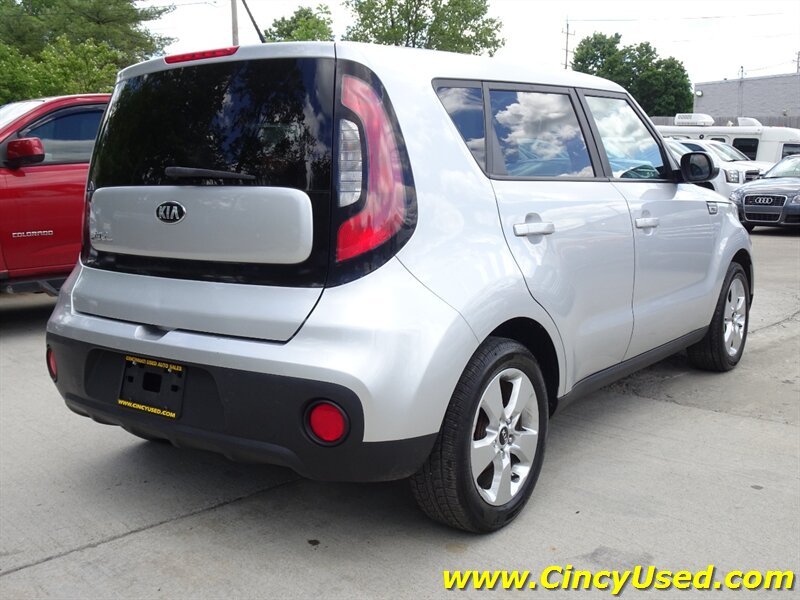 2017 Kia Soul - Photo 6 - Cincinnati, OH 45255