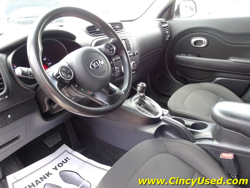 2017 Kia Soul - Photo 11 - Cincinnati, OH 45255