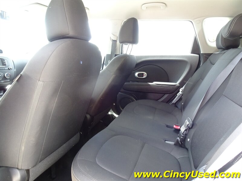 2017 Kia Soul - Photo 12 - Cincinnati, OH 45255