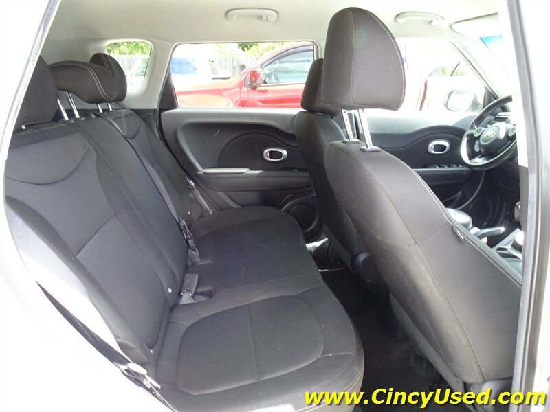 2017 Kia Soul - Photo 13 - Cincinnati, OH 45255