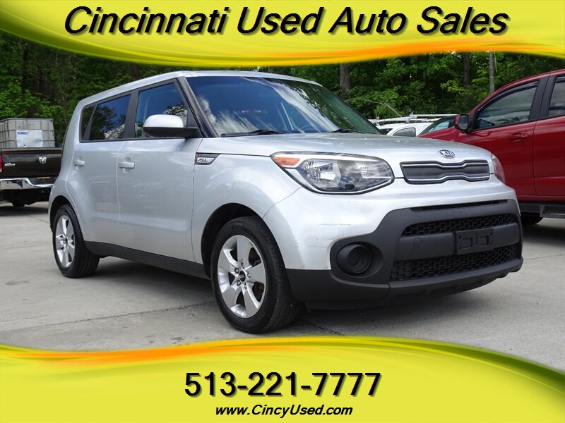 2017 Kia Soul 1.6L Base 6 A/T's photo